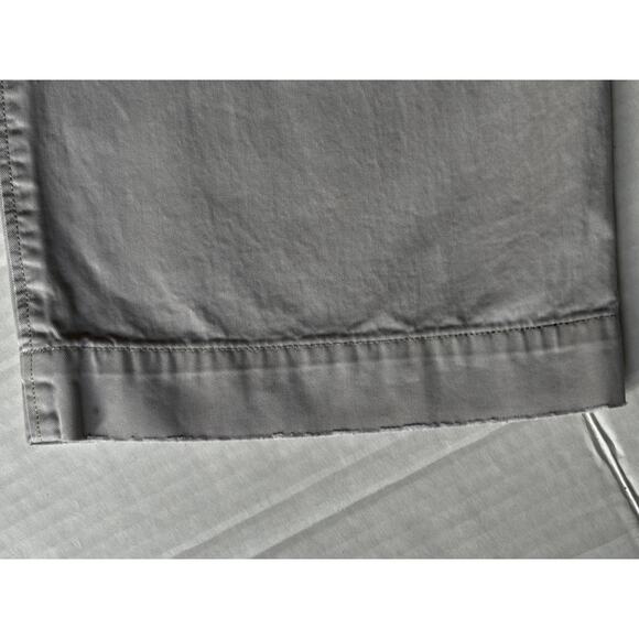 Banana Republic Straight Fit Chino Pants Men’s 32x30 Gray 100% Cotton -2 FLAW - Picture 9 of 16